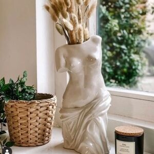 H&M Statue Torso Vase